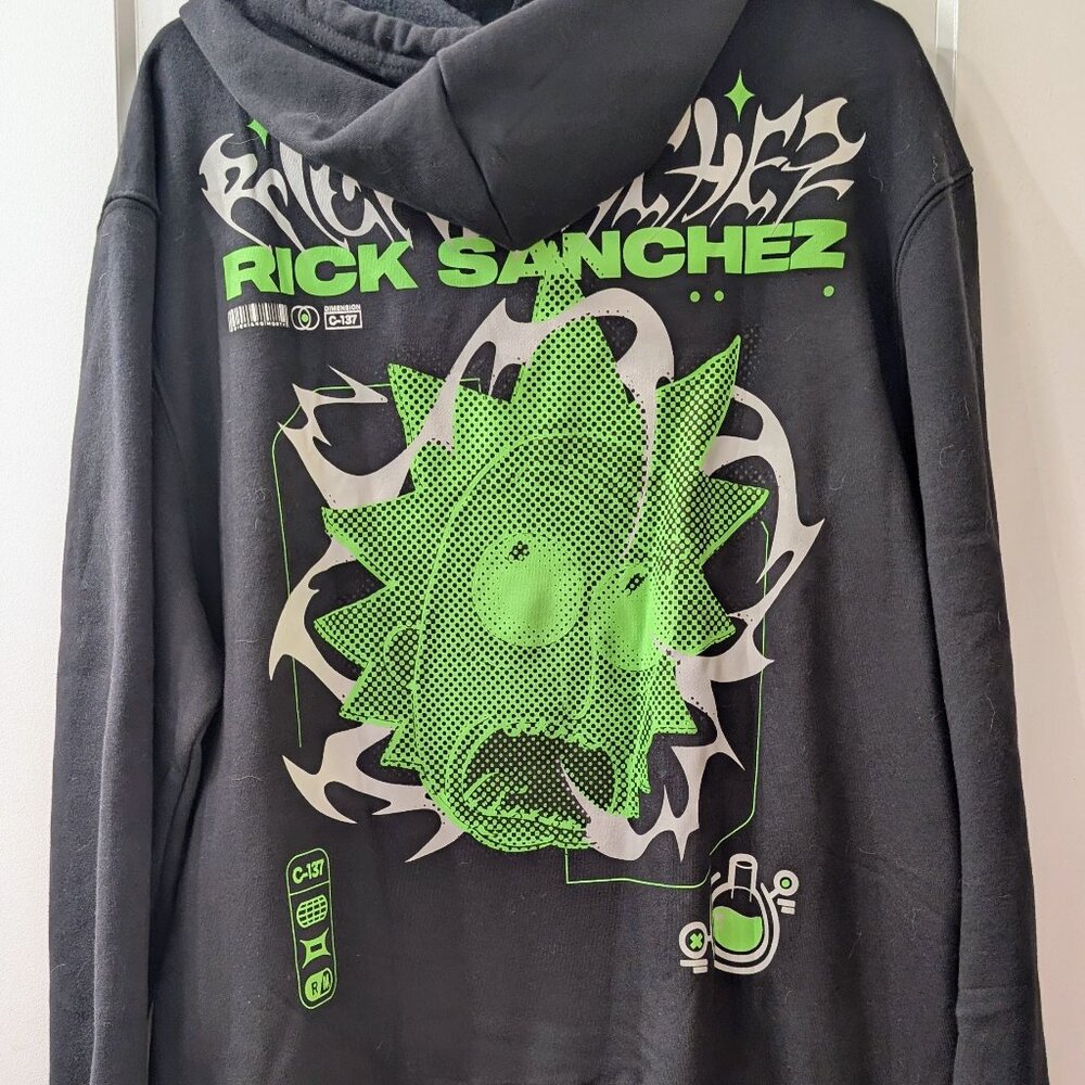 Rick and Morty Size Large Men's Sweater